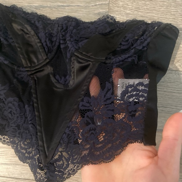 Princess Polly lace corset top - Picture 8 of 10